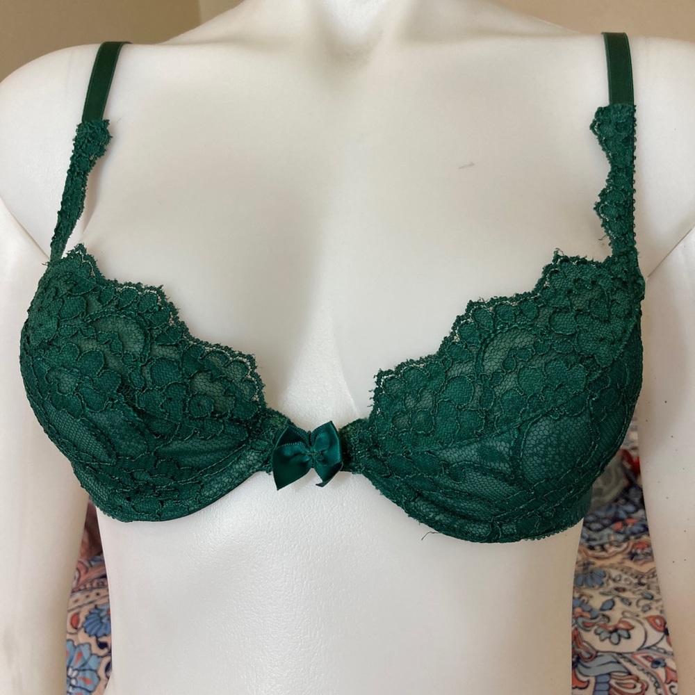 Vintage Victoria Secret Emerald Green Bra